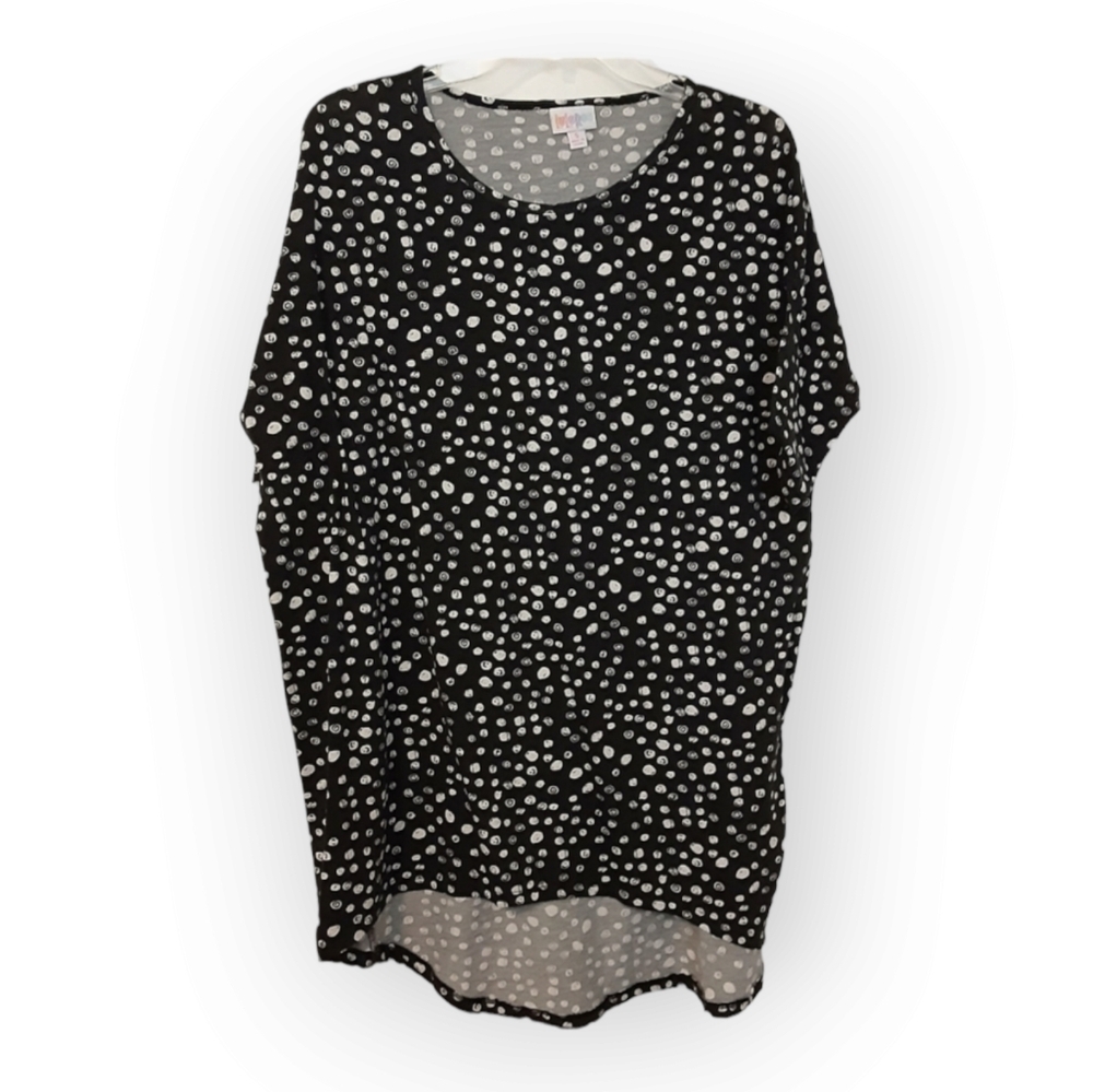 LuLaRoe black and white Irma tunic, S